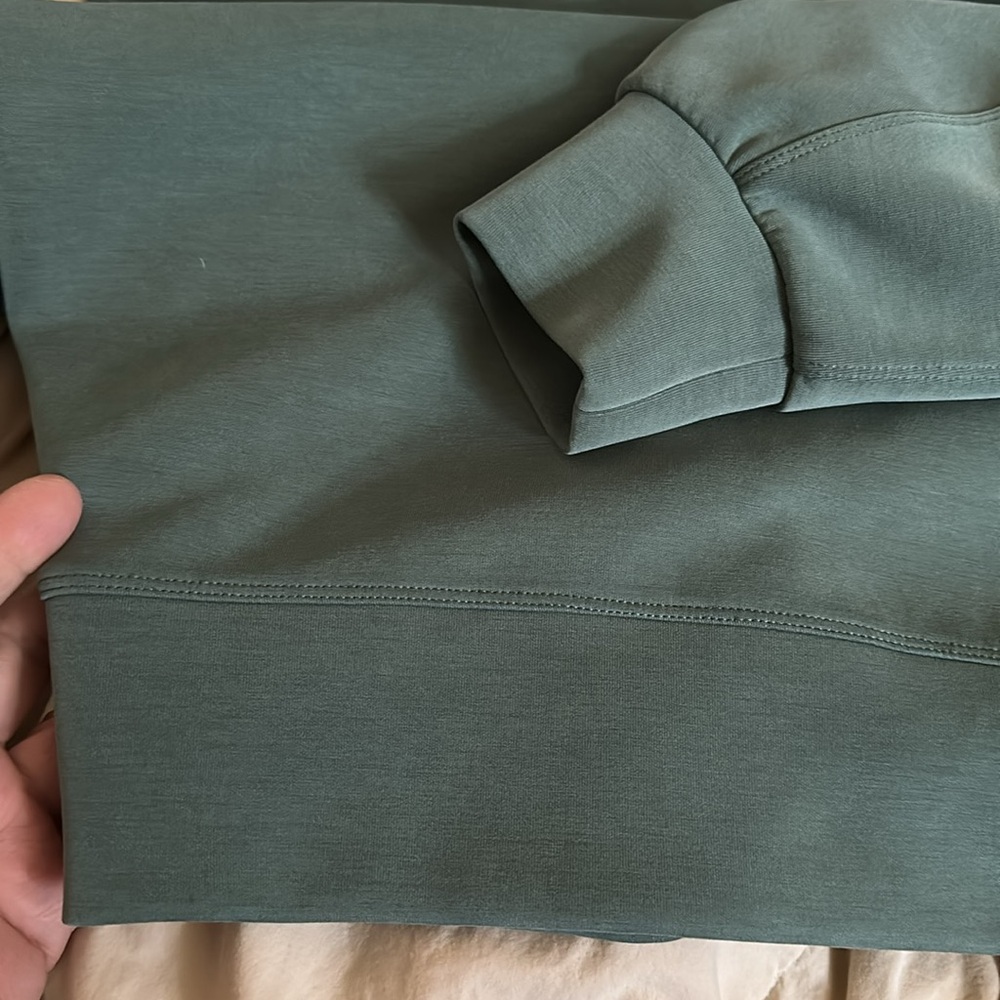 Lululemon Sage Green Crewneck Scuba Sweatshirt - Picture 10 of 10
